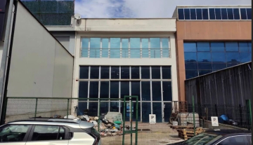 ALİ AYYILDIZ OSTİMDE 650 M2 KİRALIK DÜKKAN
